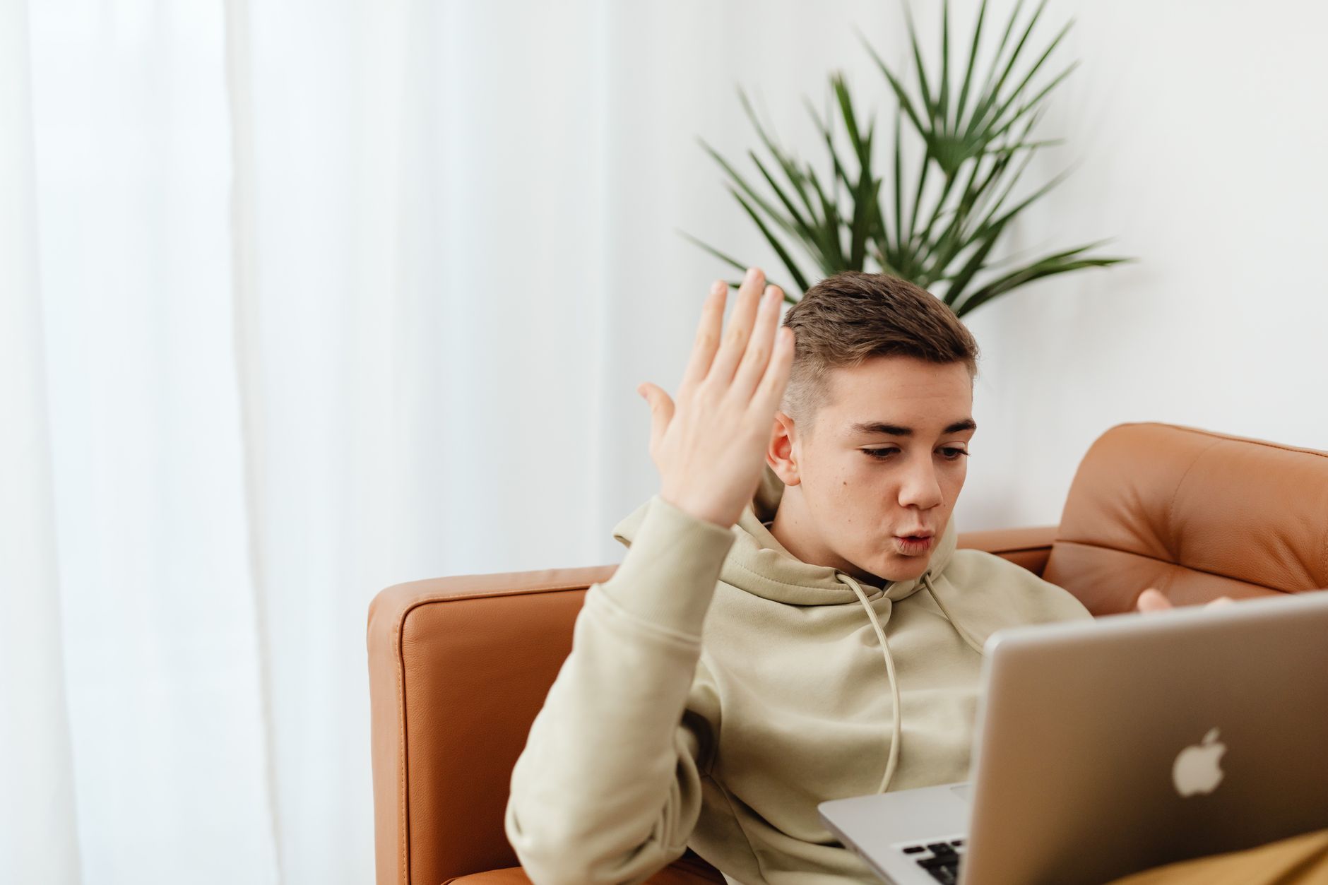 How to Fix Udemy Videos Pausing on Mac: Chrome and macOS Tips